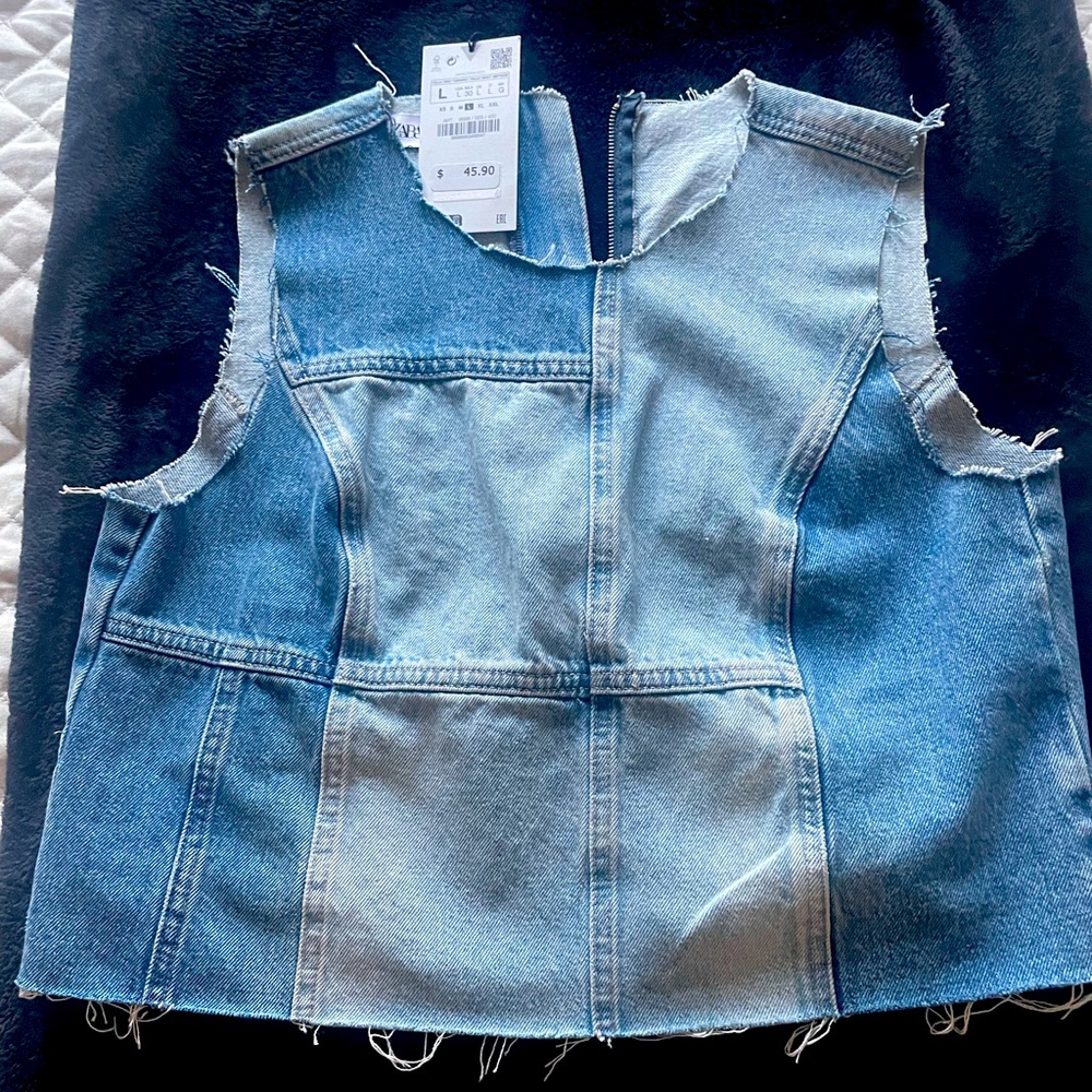 Zara blue Jean top with frayed edges. New with tags